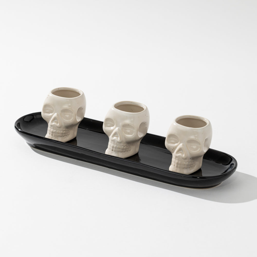 Black Dish w/ Skeleton Bowls