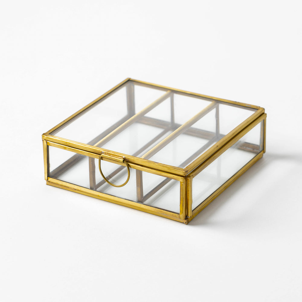 Slotted Glass Display Box