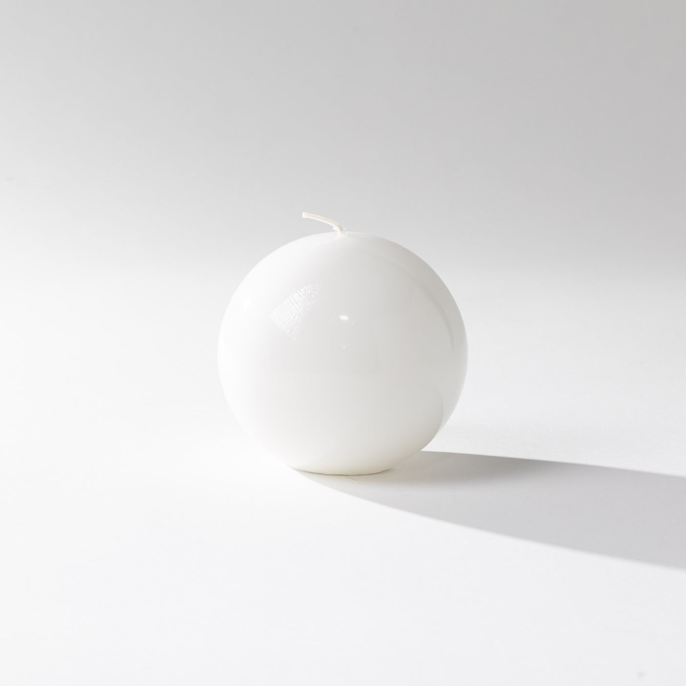 White Lacquer Ball Candles