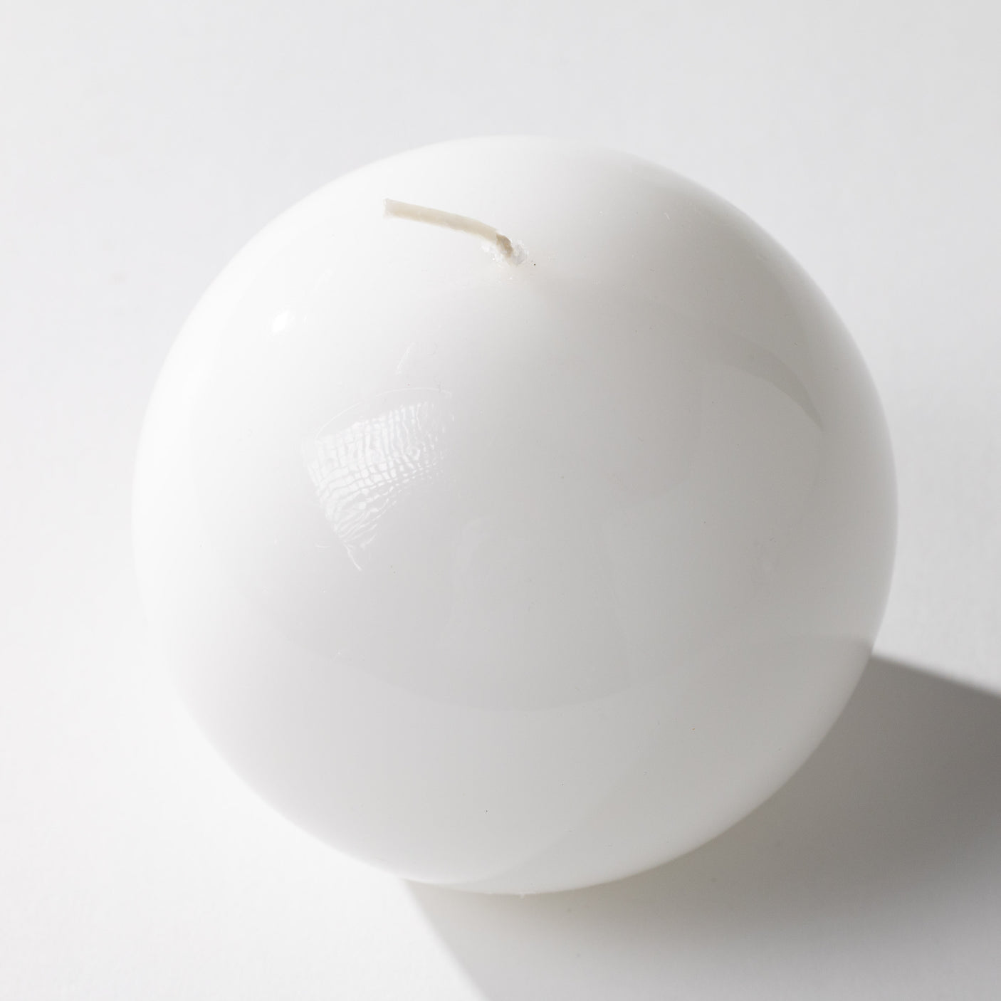 White Lacquer Ball Candles