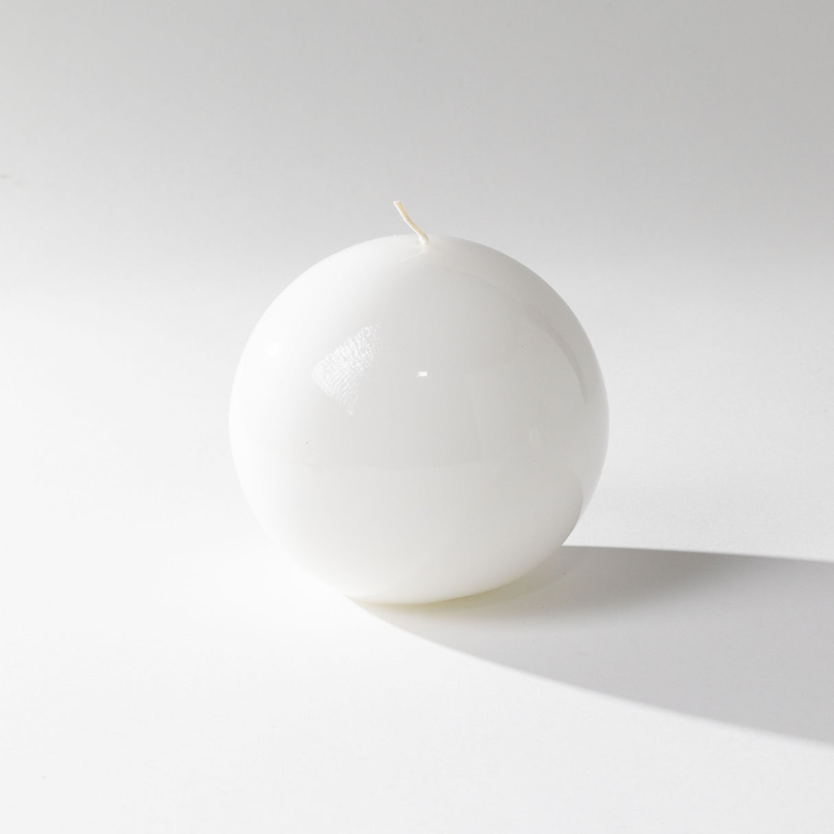 White Lacquer Ball Candles