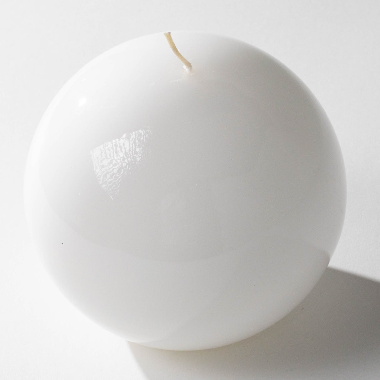 White Lacquer Ball Candles