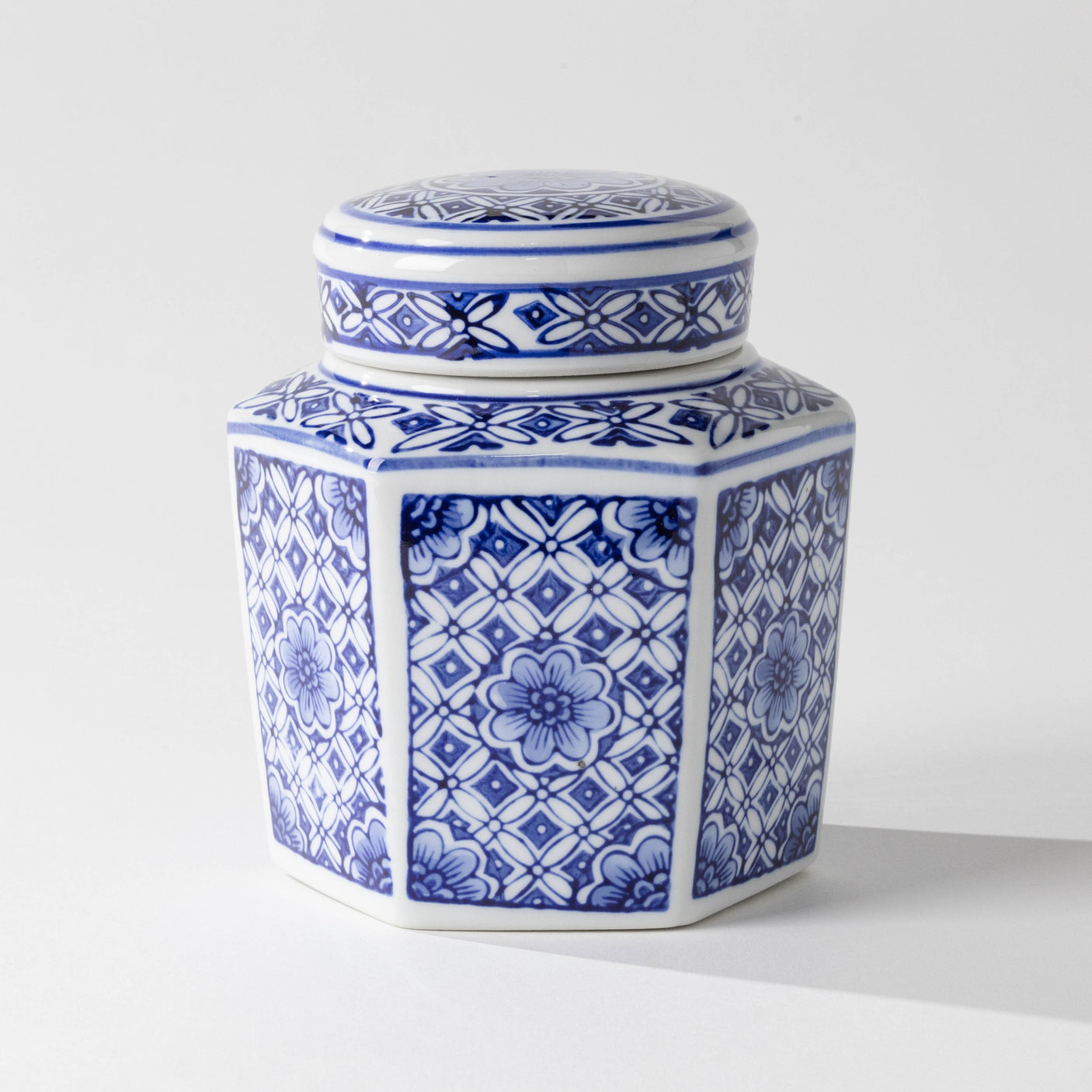 Chinoiserie Jar Set