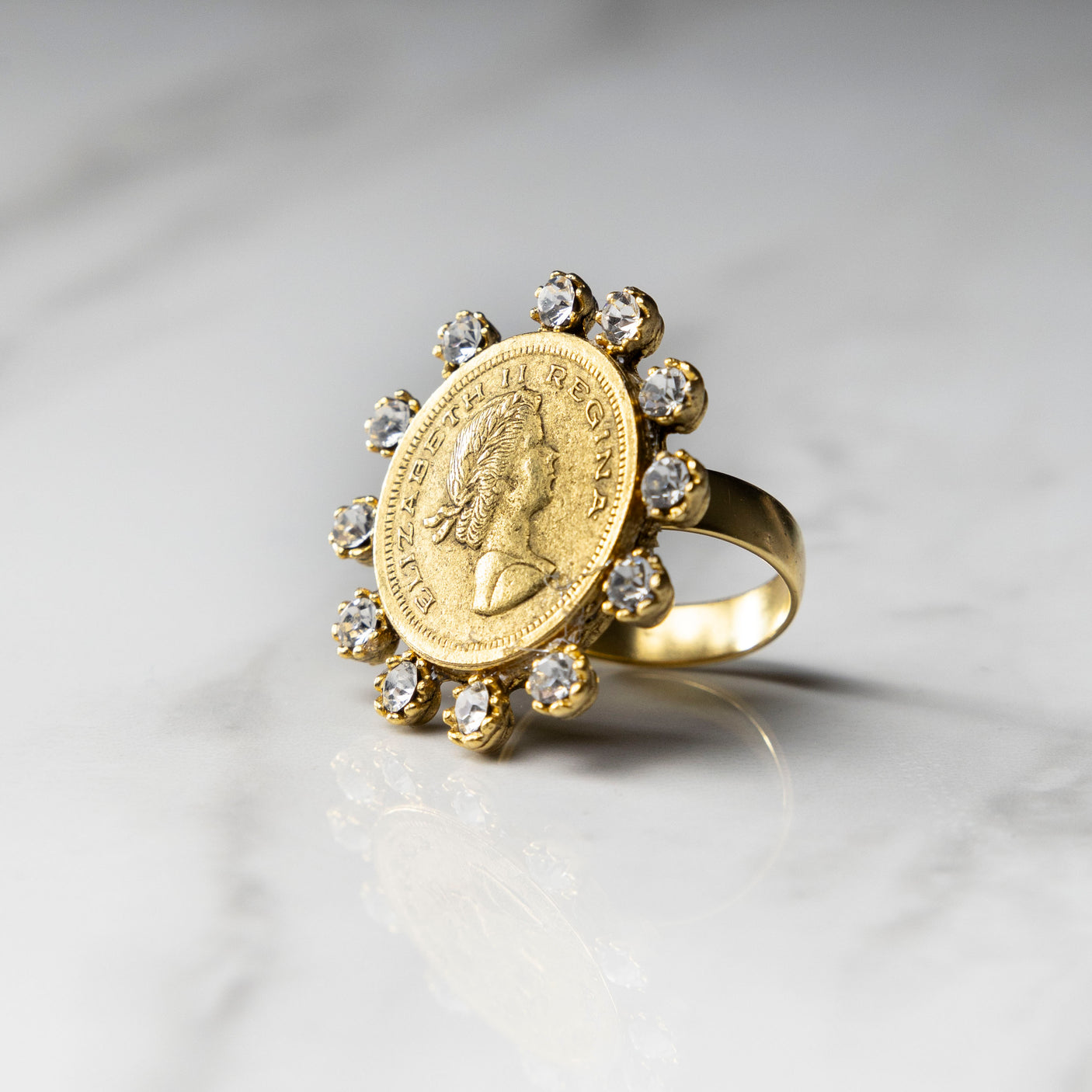 Regina Coin Ring