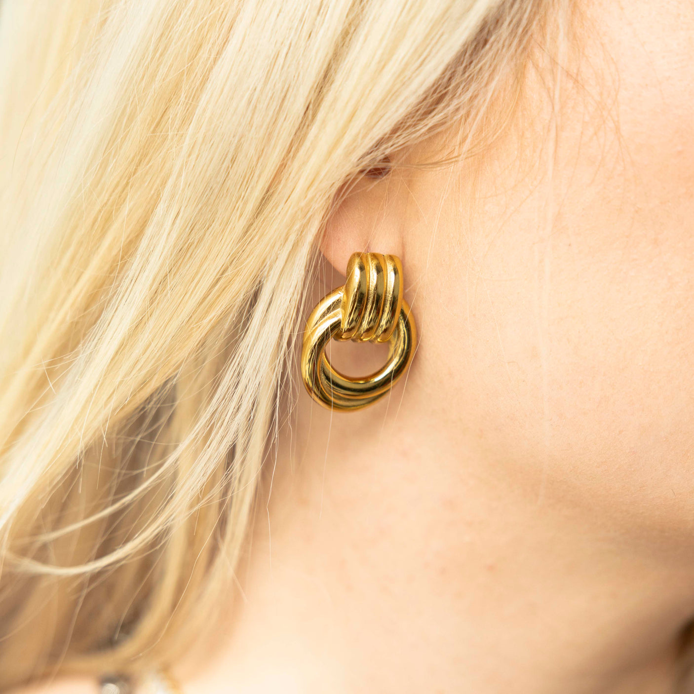 Gold Knot Stud Earring