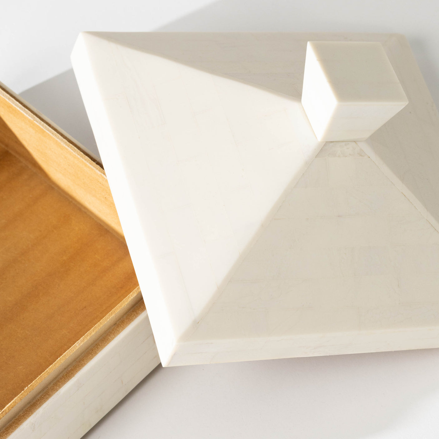 Pyramid Shaped Resin Box