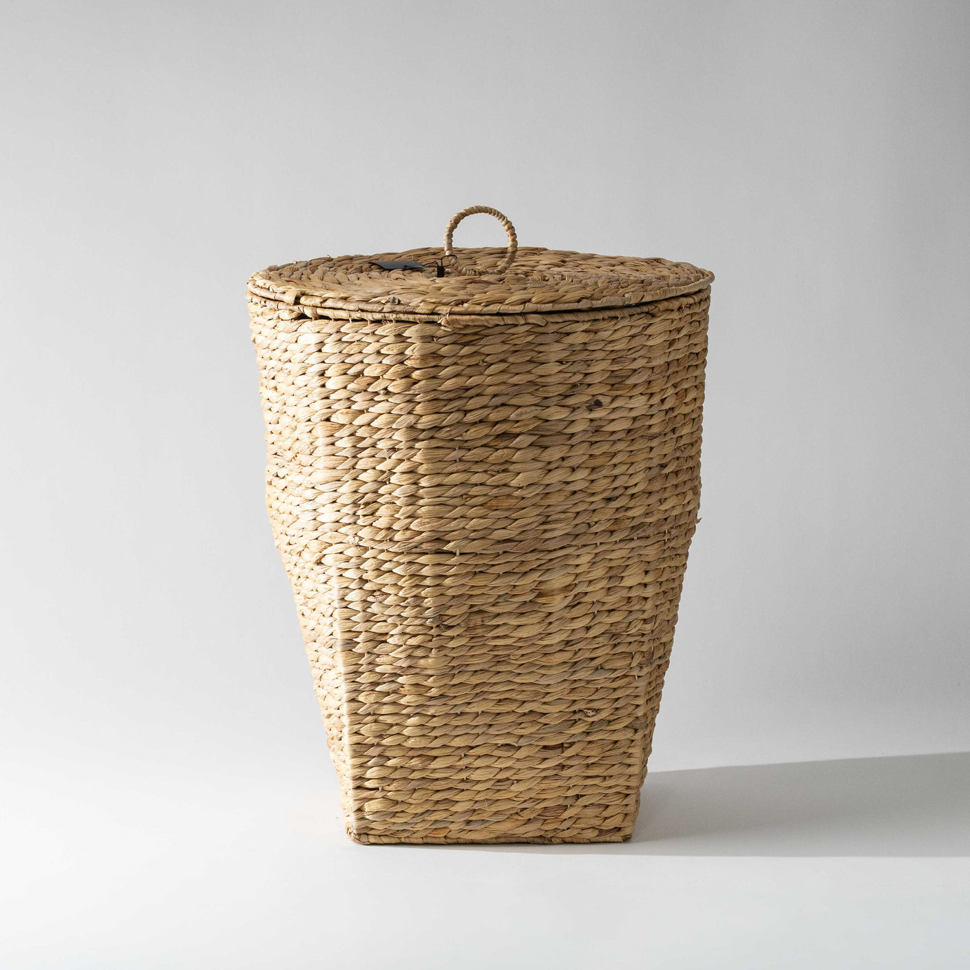Hand-Woven Baskets w/ Lid