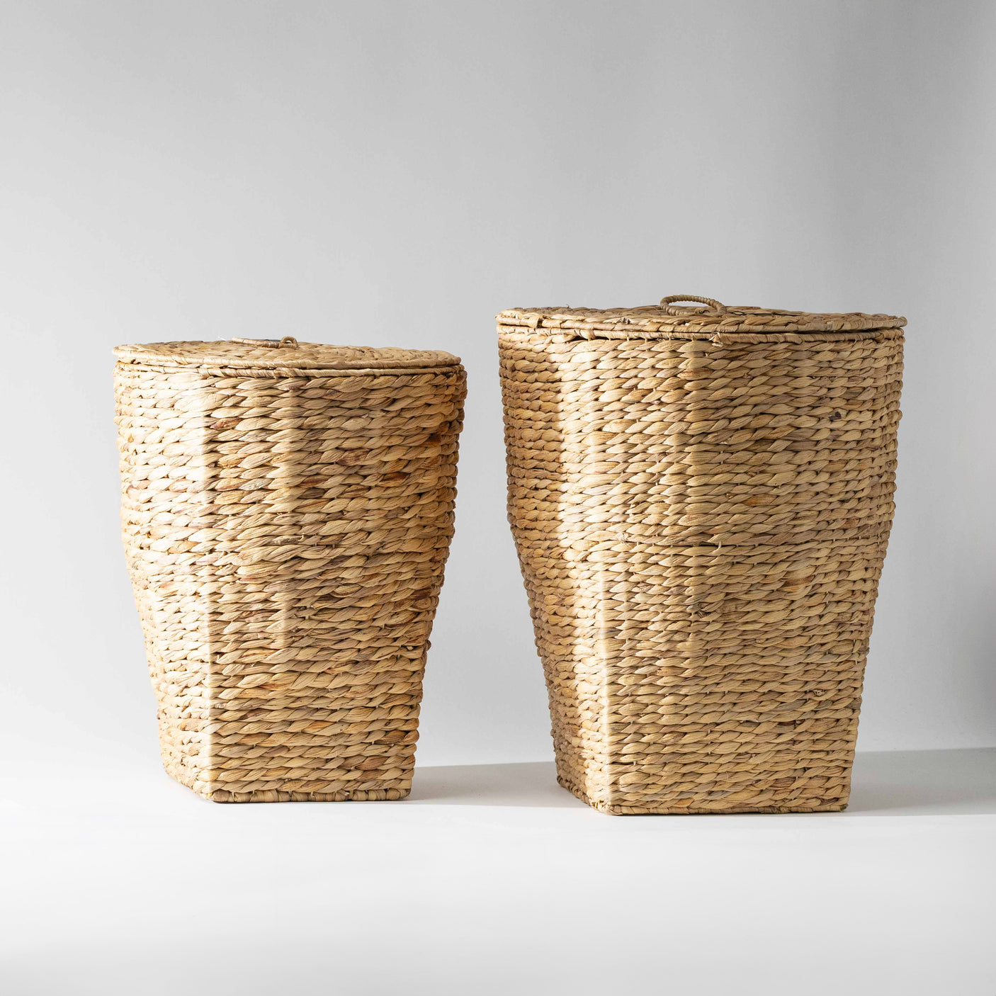Hand-Woven Baskets w/ Lid